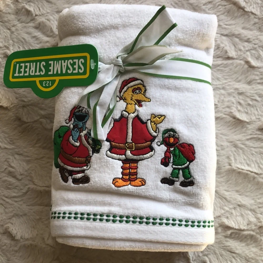 Sesame Street Holiday Hand Towels